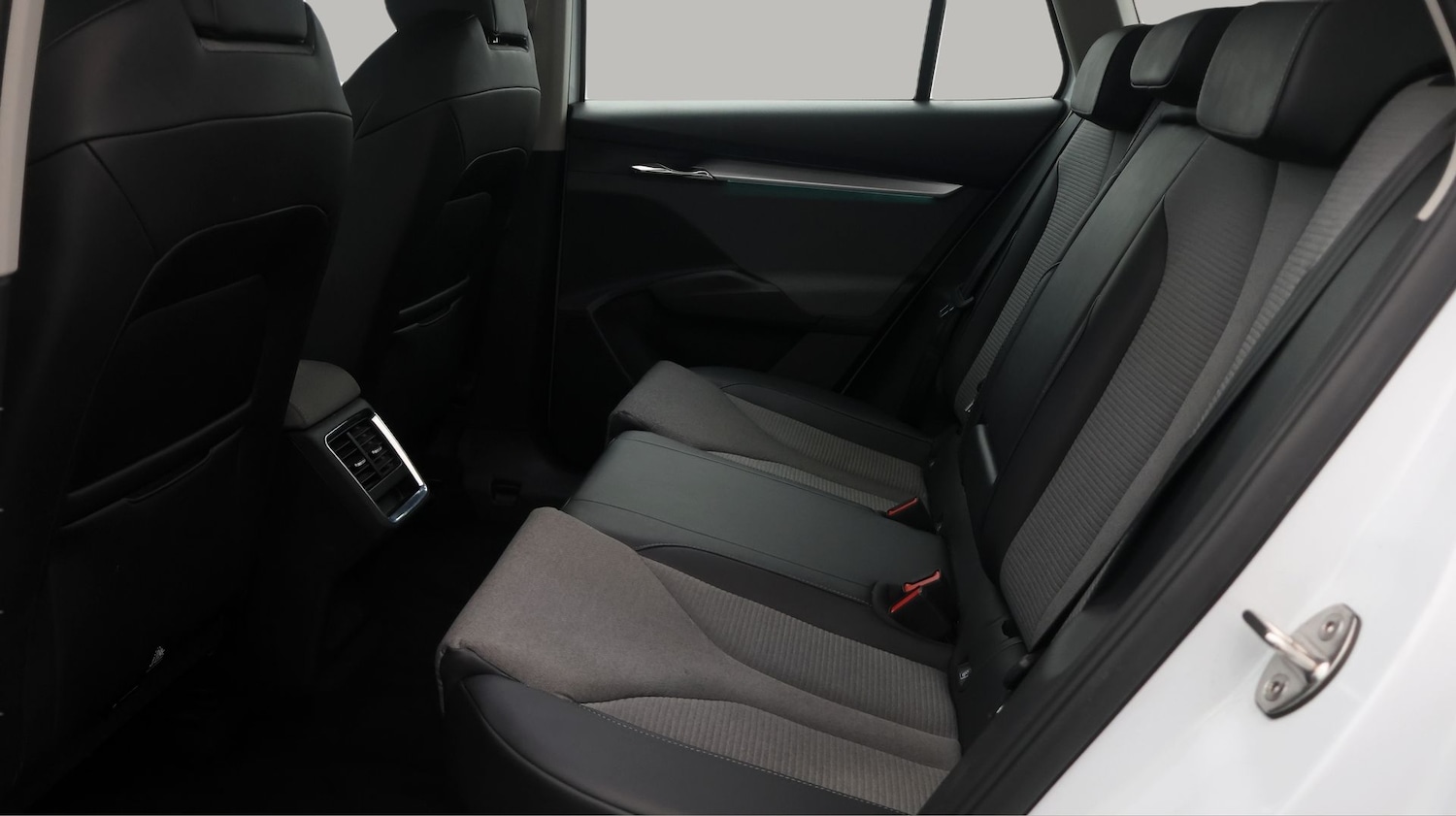 Used Skoda Enyaq 2021 for sale - 77201111: Photo 16