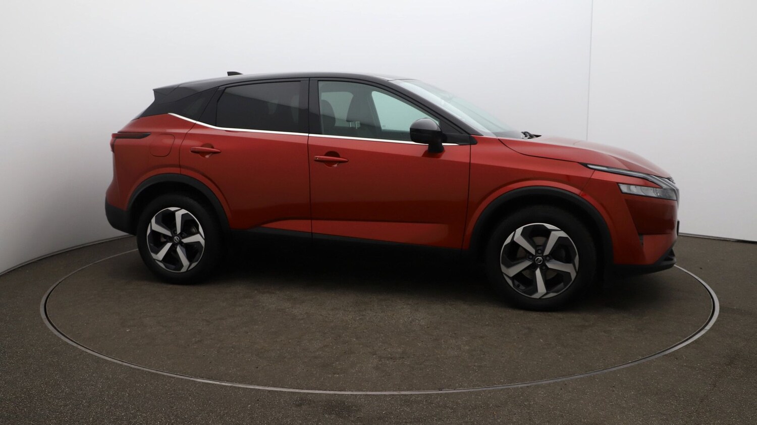 Used Nissan Qashqai for sale - 76812002: Photo 39