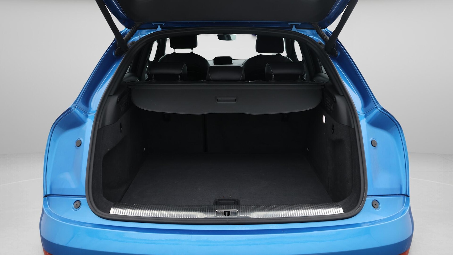 Used Audi Q3 2017 for sale - 76498827: Photo 18