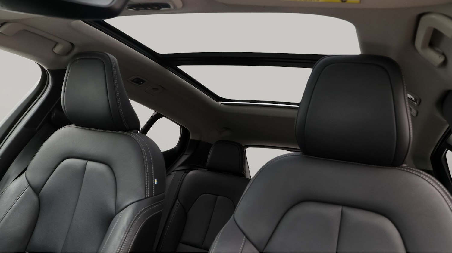 Used Volvo XC40 2021 for sale - 77873401: Photo 21