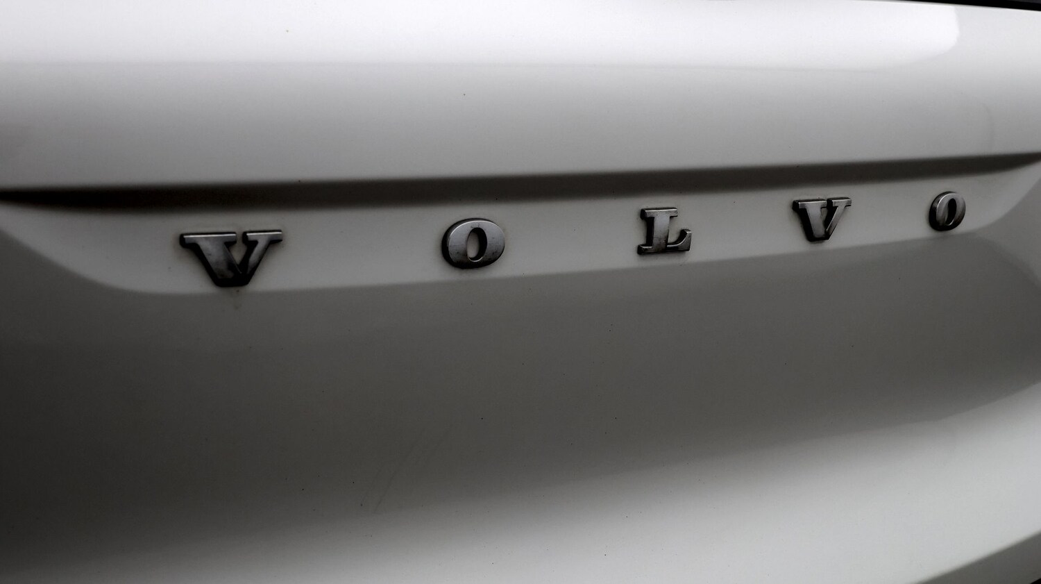 Used Volvo XC40 2021 for sale - 77873401: Photo 28