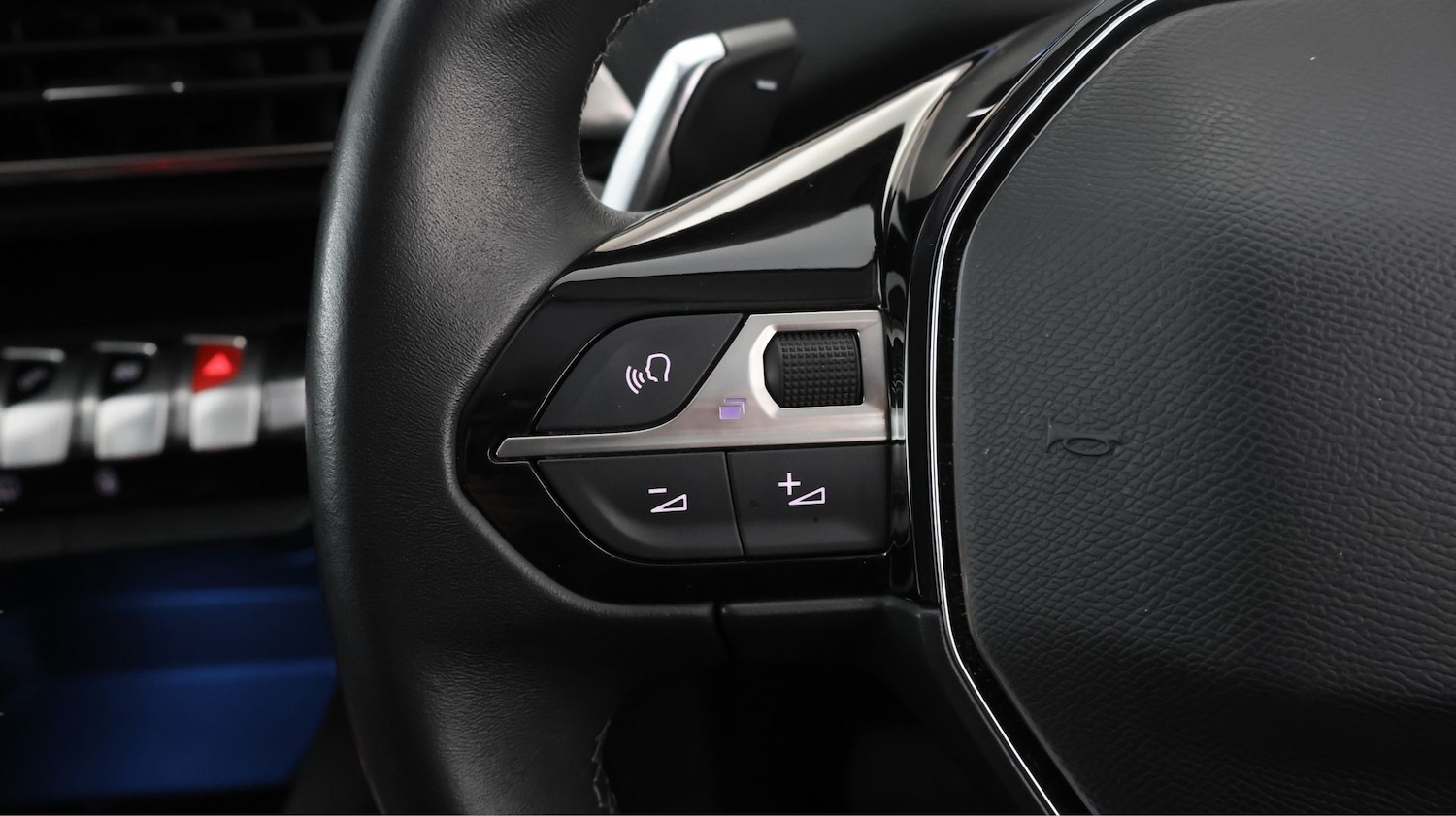 Used Peugeot 3008 2022 for sale - 78040632: Photo 22