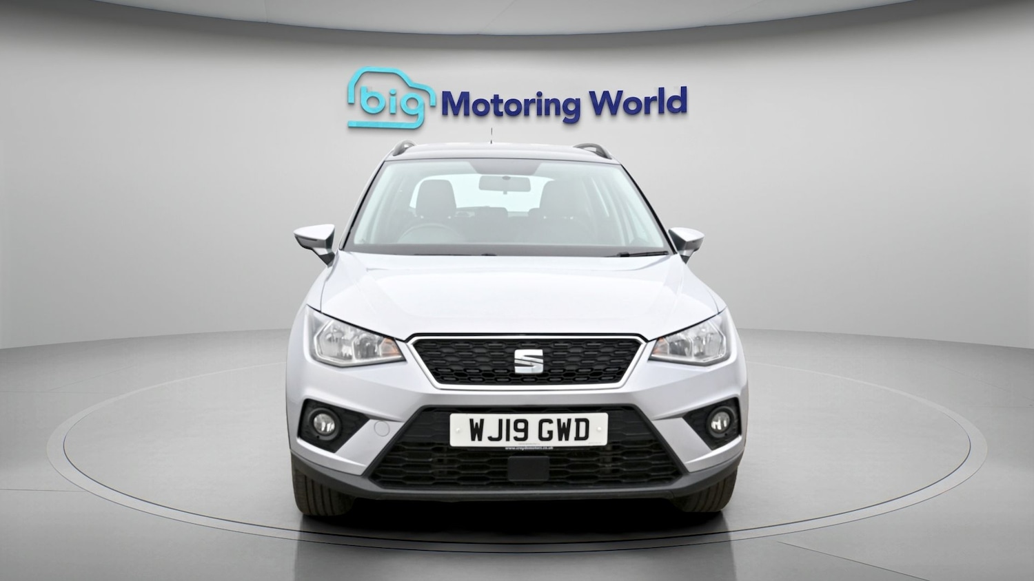 Used SEAT Arona 2019 for sale - 77974321: Photo 2