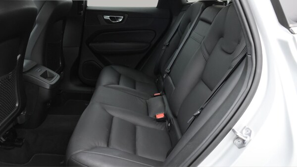 Used Volvo XC60 2021 for sale - 76282955: Photo 17