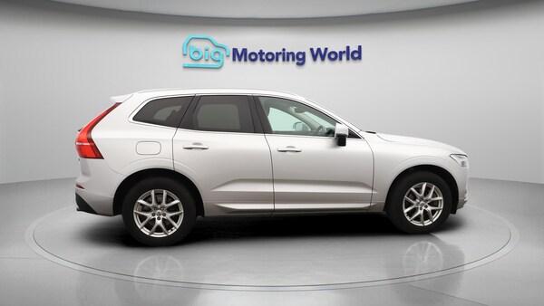 Used Volvo XC60 2021 for sale - 76282955: Photo 9