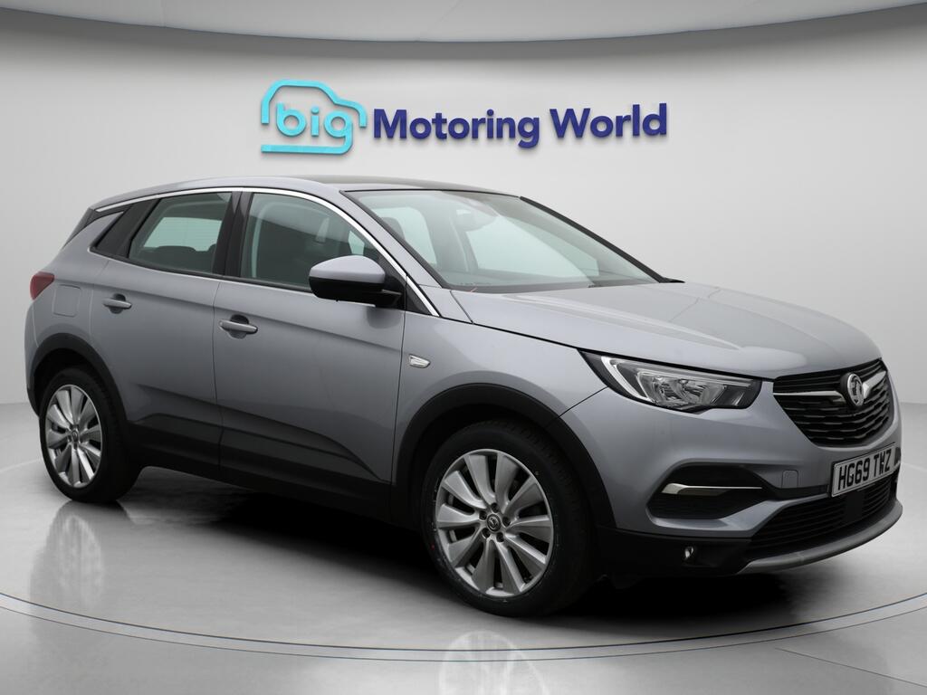 Used Vauxhall Grandland X 2020 for sale - 76283789: Photo 1
