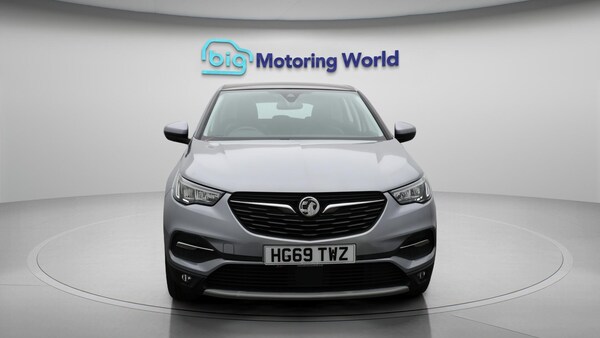 Used Vauxhall Grandland X for sale - 76283789: Photo 3