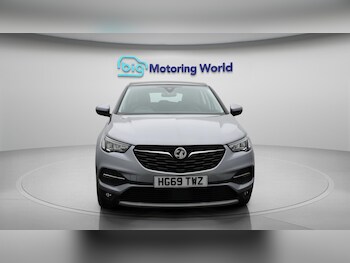Used Vauxhall Grandland X for sale - 76283789: Photo 3