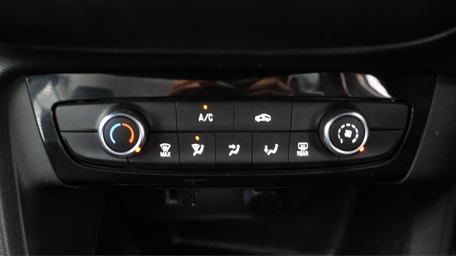 Used Vauxhall Corsa 2022 for sale - 77935876: Photo 11