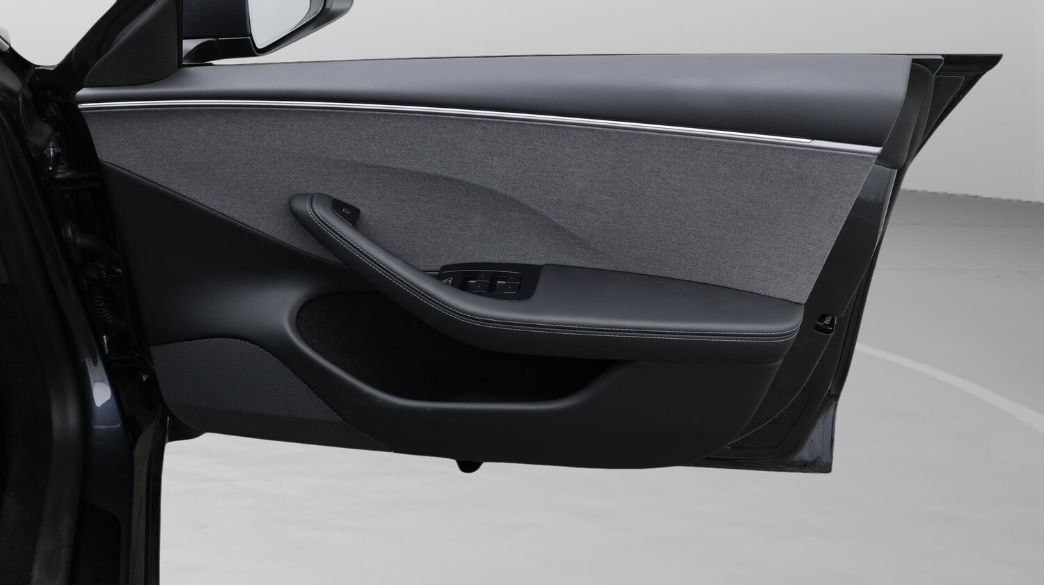 Used Tesla Model 3 2025 for sale - 76633296: Photo 16