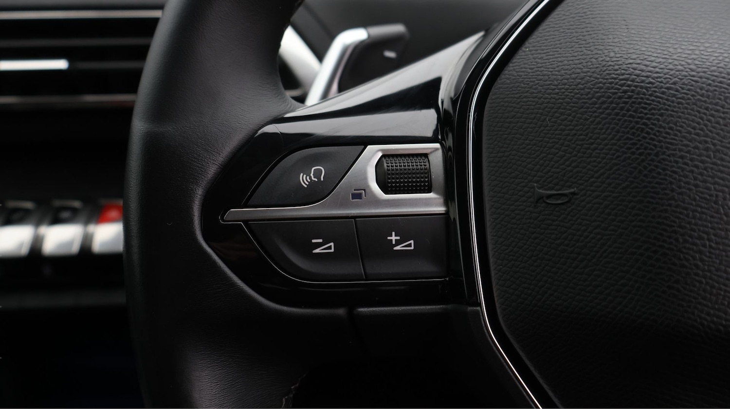 Used Peugeot 5008 2020 for sale - 78162606: Photo 24