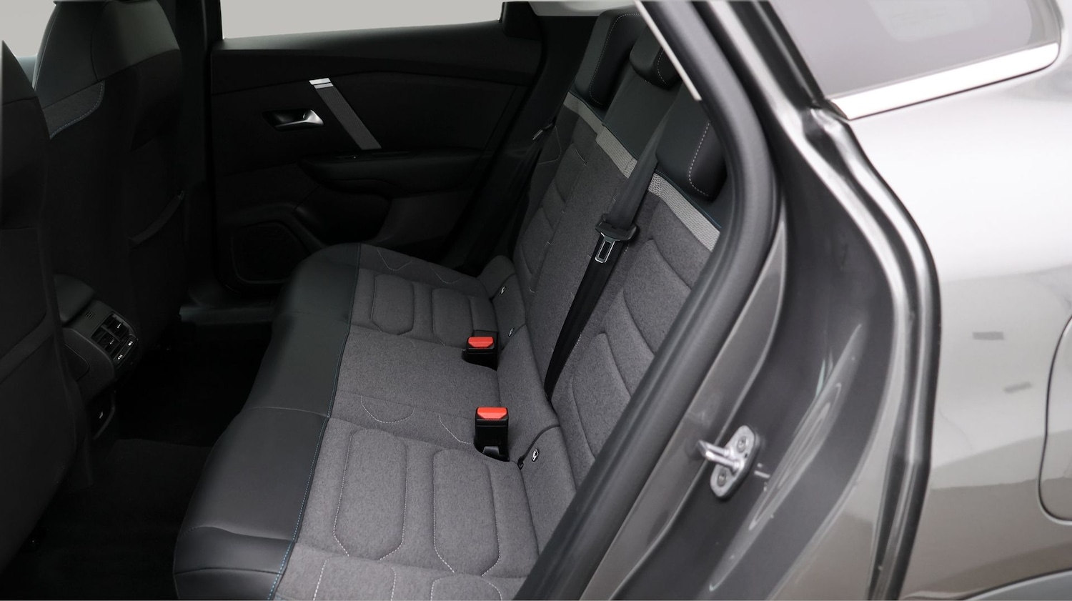 Used Citroen C4 X 2023 for sale - 77618675: Photo 16