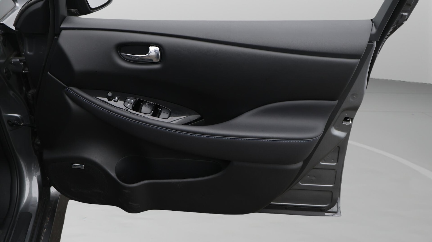 Used Nissan Leaf 2023 for sale - 76538300: Photo 16