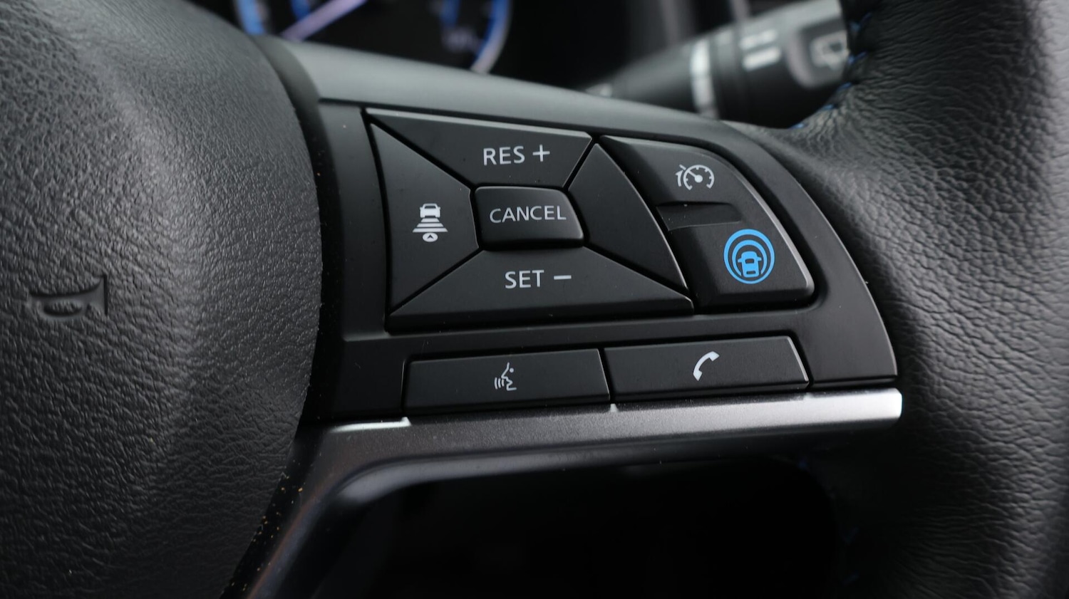 Used Nissan Leaf 2023 for sale - 76538300: Photo 24