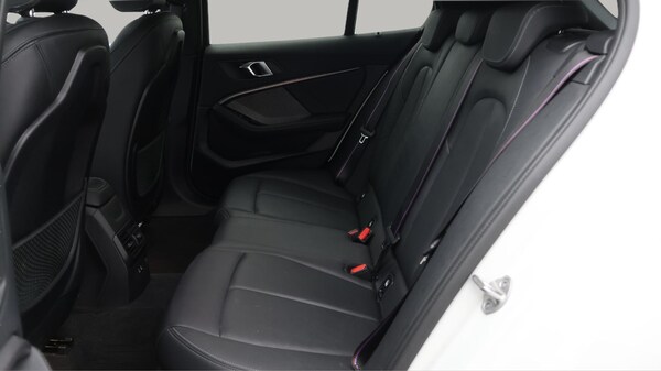 Used BMW 1 Series 2022 for sale - 76282601: Photo 17