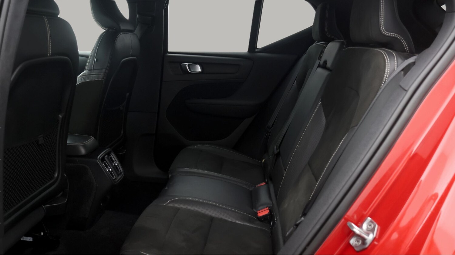 Used Volvo XC40 2020 for sale - 78210952: Photo 16