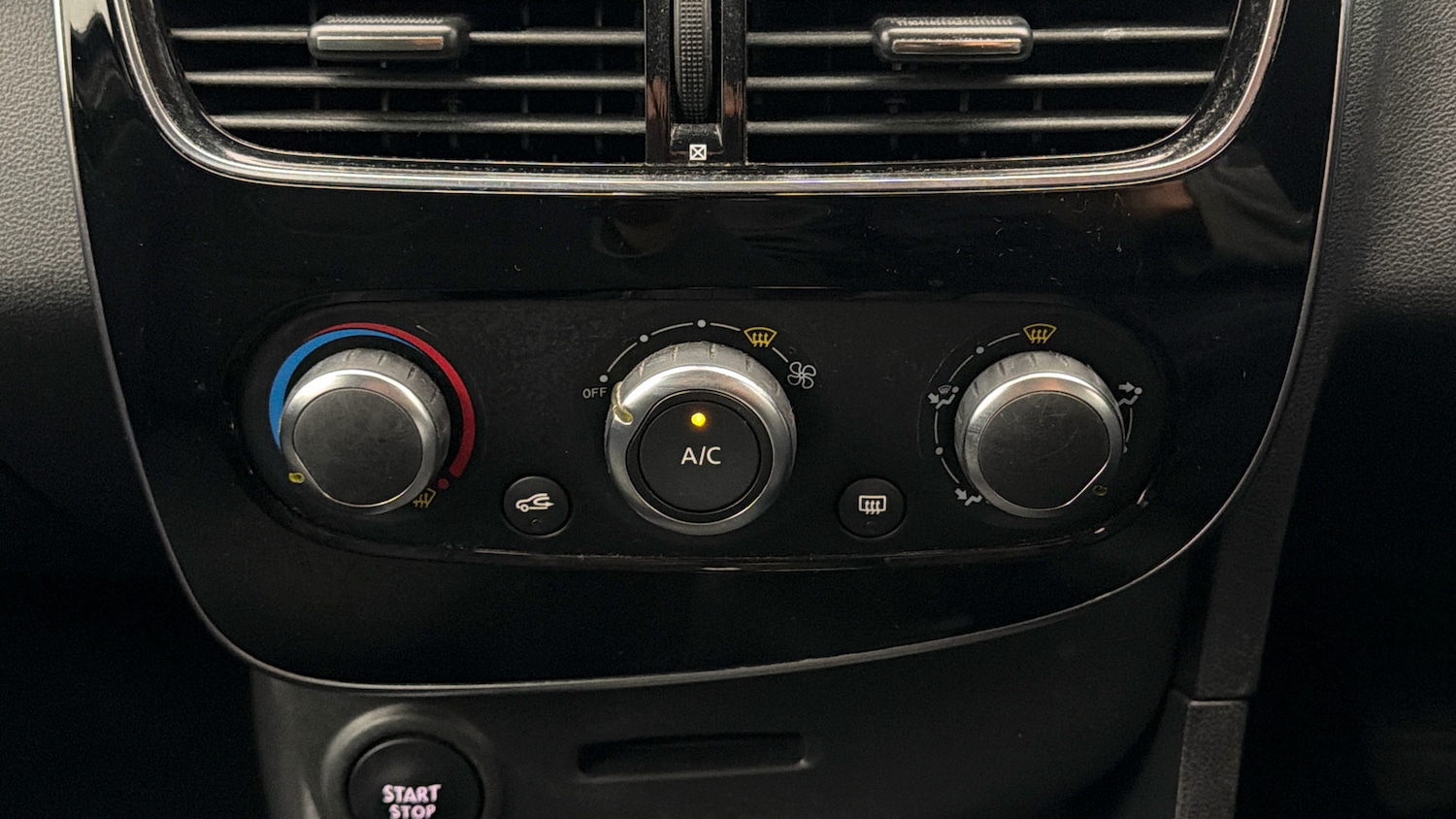 Used Renault Clio 2019 for sale - 78166162: Photo 11