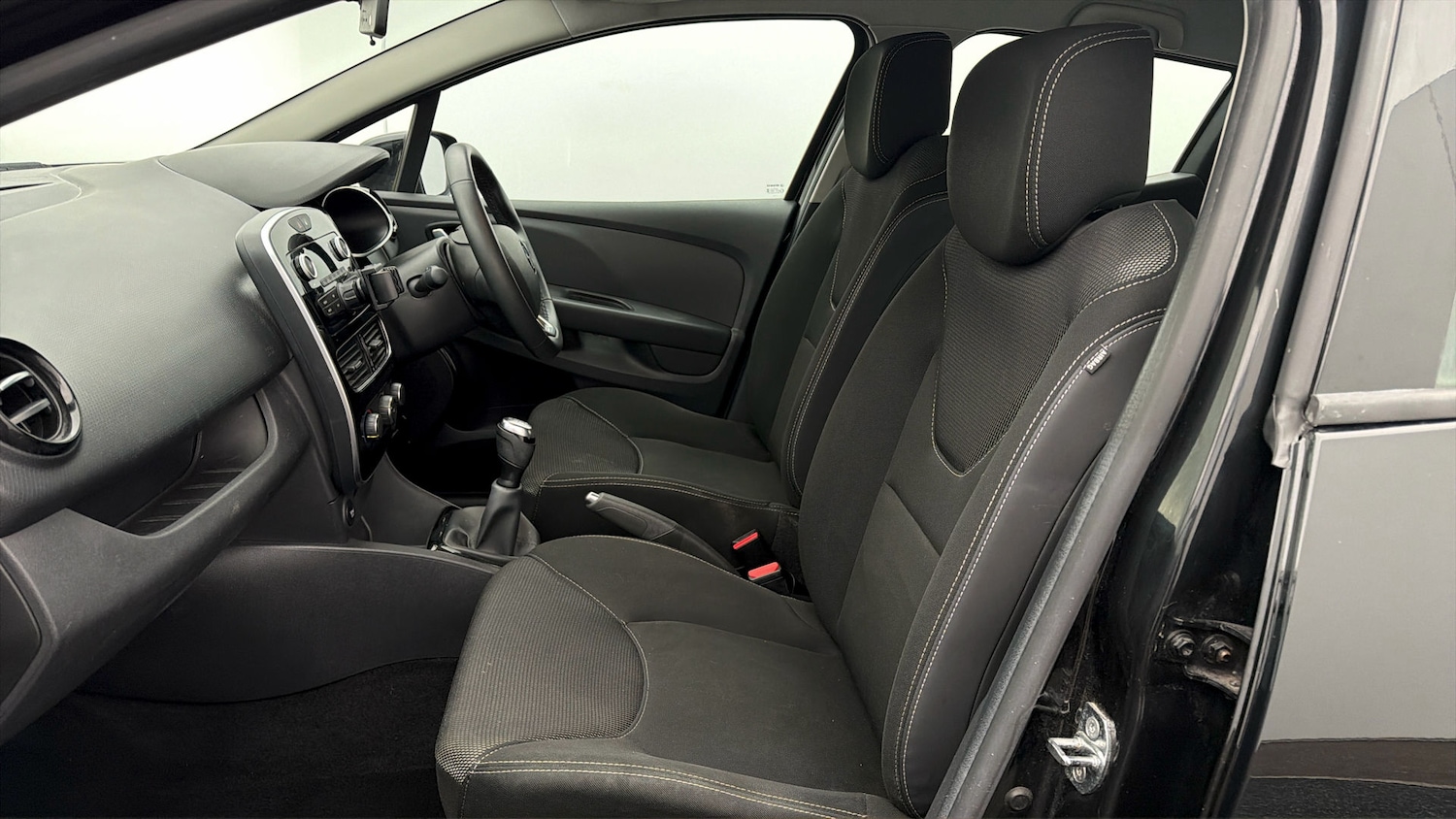 Used Renault Clio 2019 for sale - 78166162: Photo 13