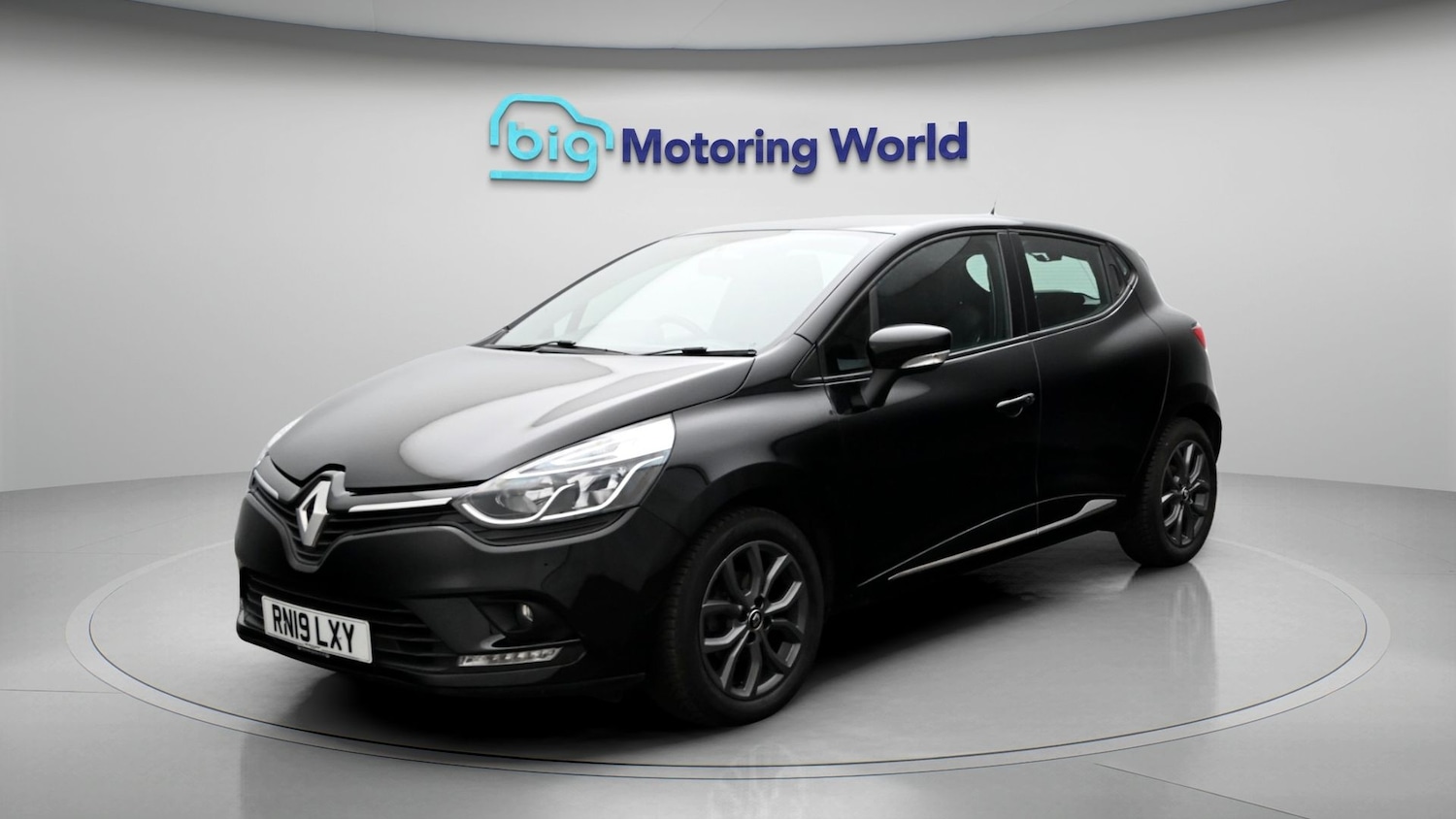 Used Renault Clio 2019 for sale - 78166162: Photo 3