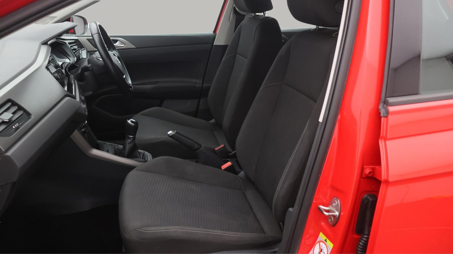 Used Volkswagen Polo 2018 for sale - 76561010: Photo 15