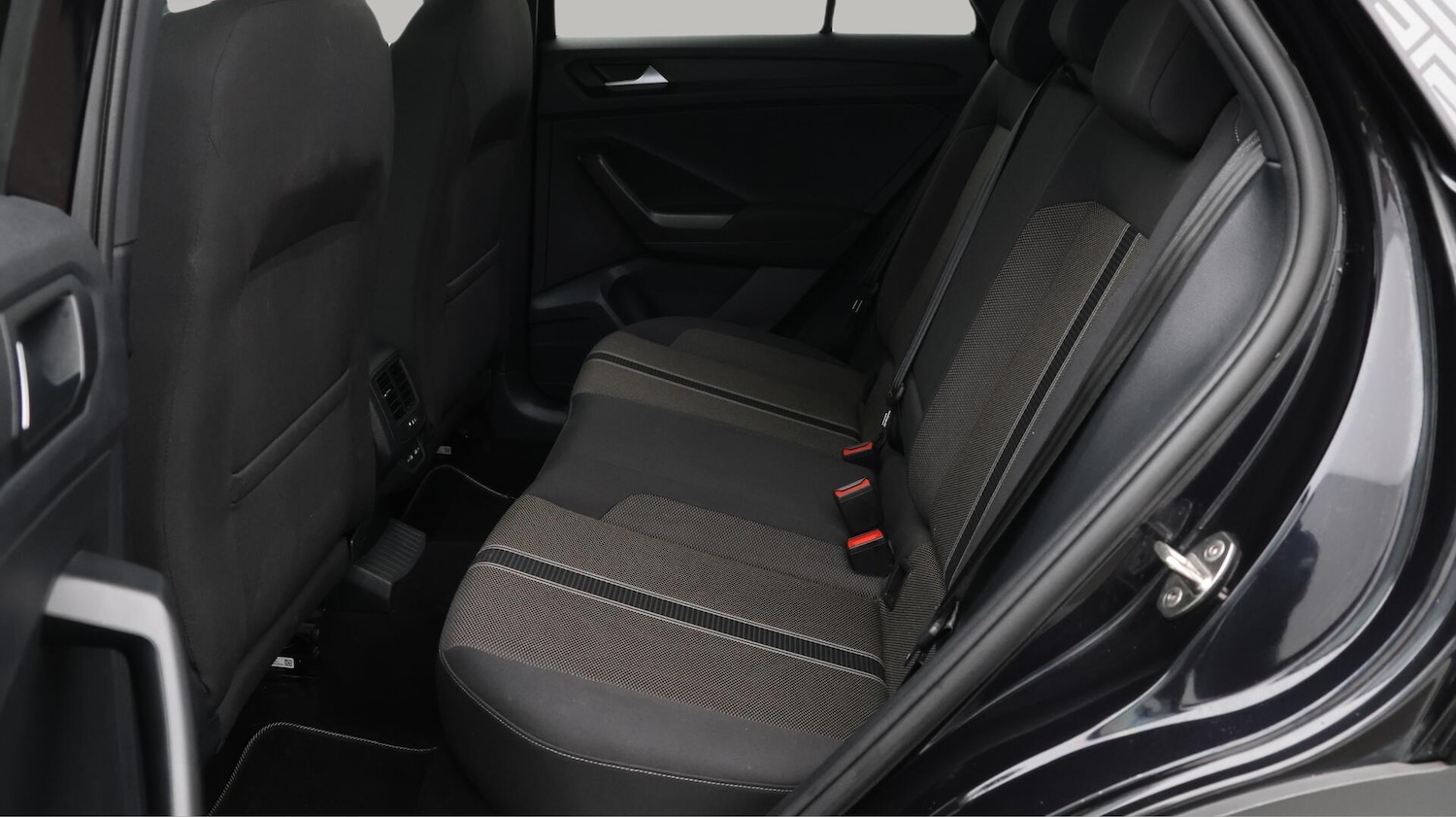 Used Volkswagen T-Roc 2021 for sale - 76522536: Photo 17