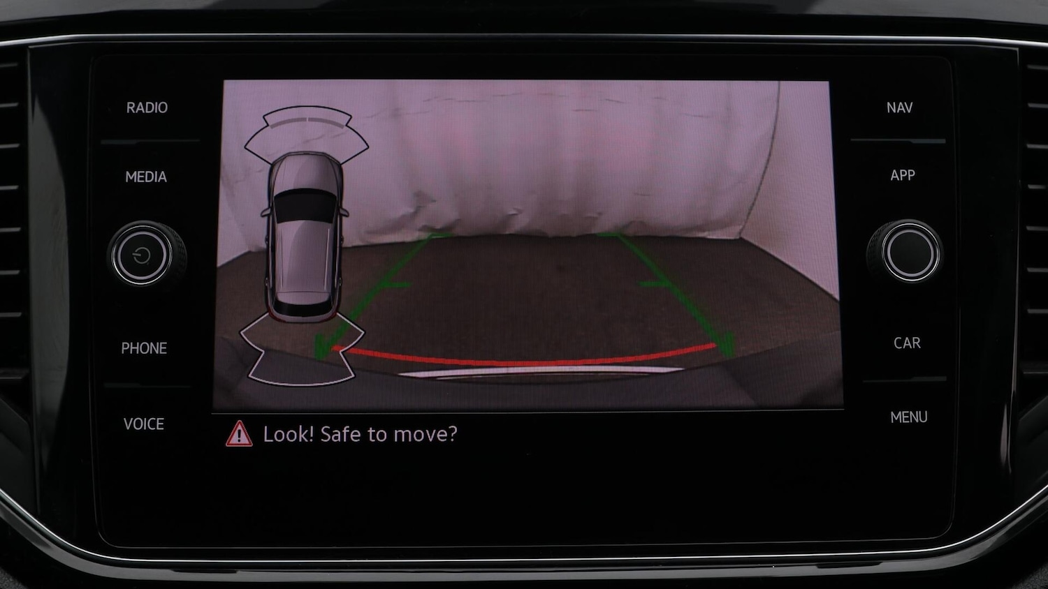 Used Volkswagen T-Roc 2021 for sale - 76522536: Photo 25