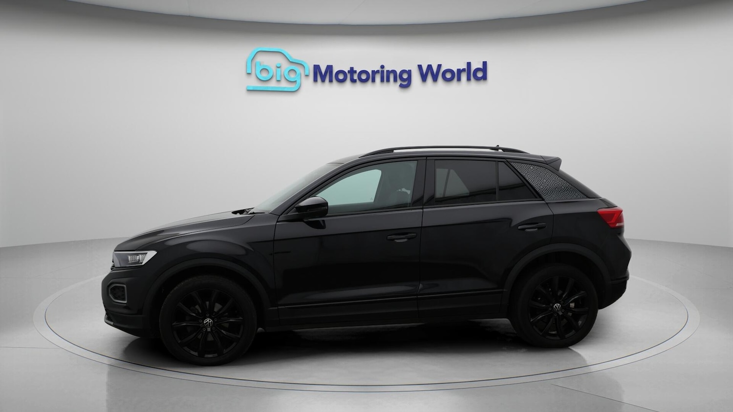 Used Volkswagen T-Roc 2021 for sale - 76522536: Photo 5