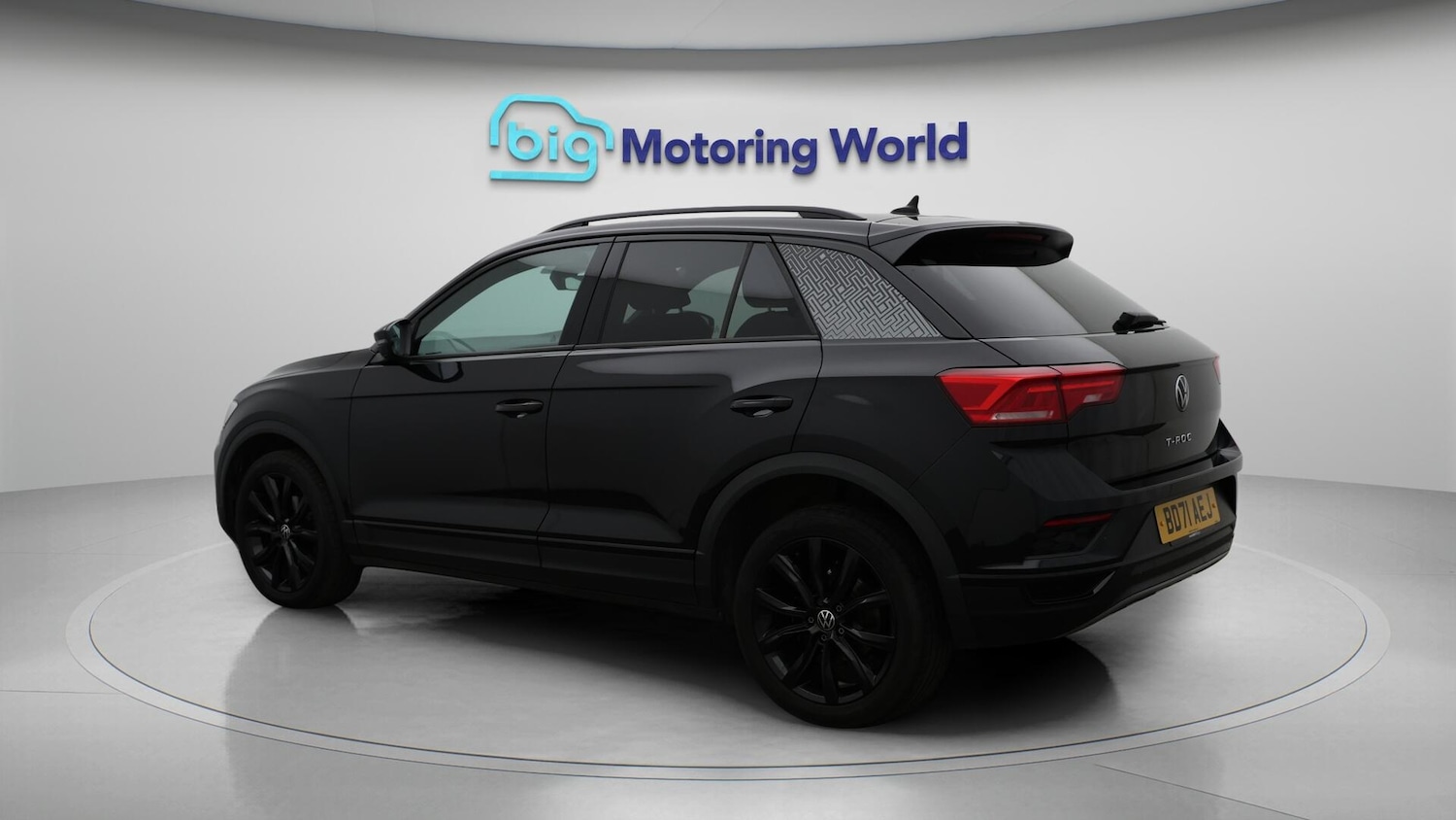 Used Volkswagen T-Roc 2021 for sale - 76522536: Photo 6