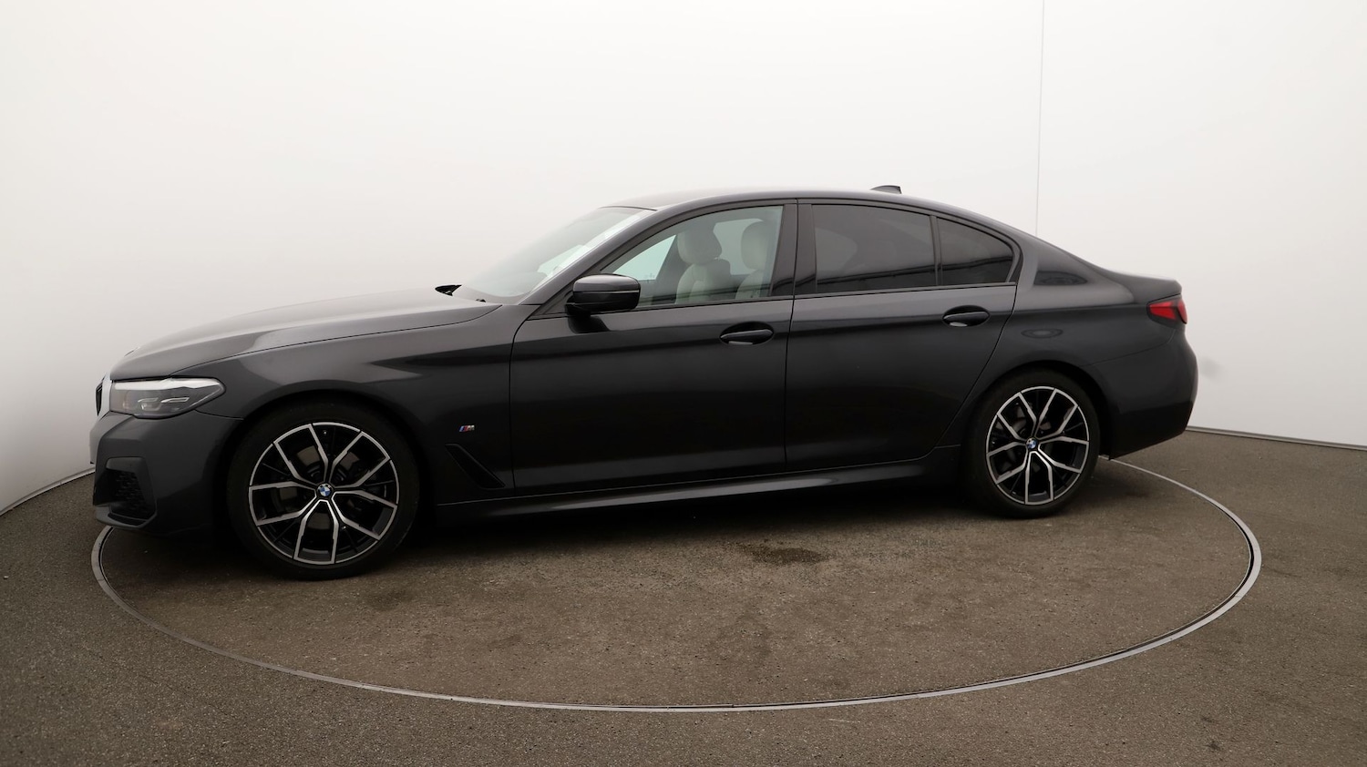 Used BMW 5 Series 2022 for sale - 76810534: Photo 60