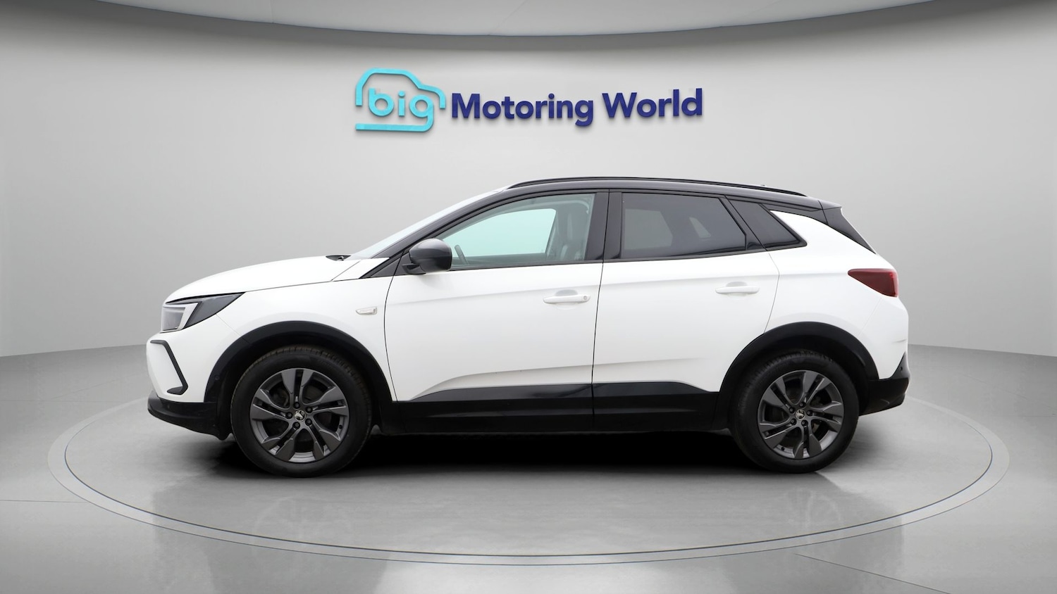 Used Vauxhall Grandland 2022 for sale - 77749694: Photo 4