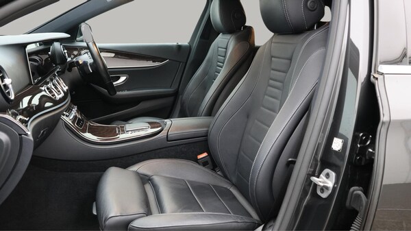 Used Mercedes-Benz E Class 2022 for sale - 76295031: Photo 15