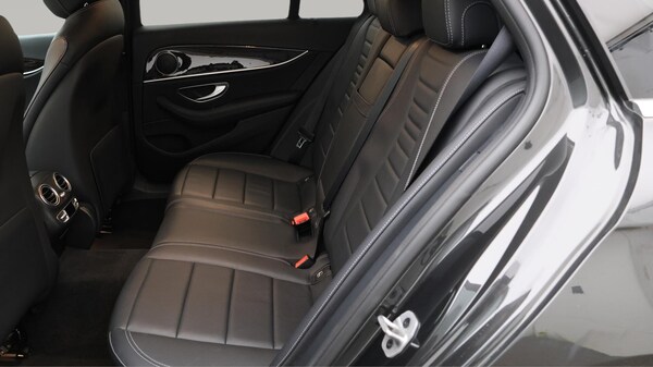 Used Mercedes-Benz E Class 2022 for sale - 76295031: Photo 17