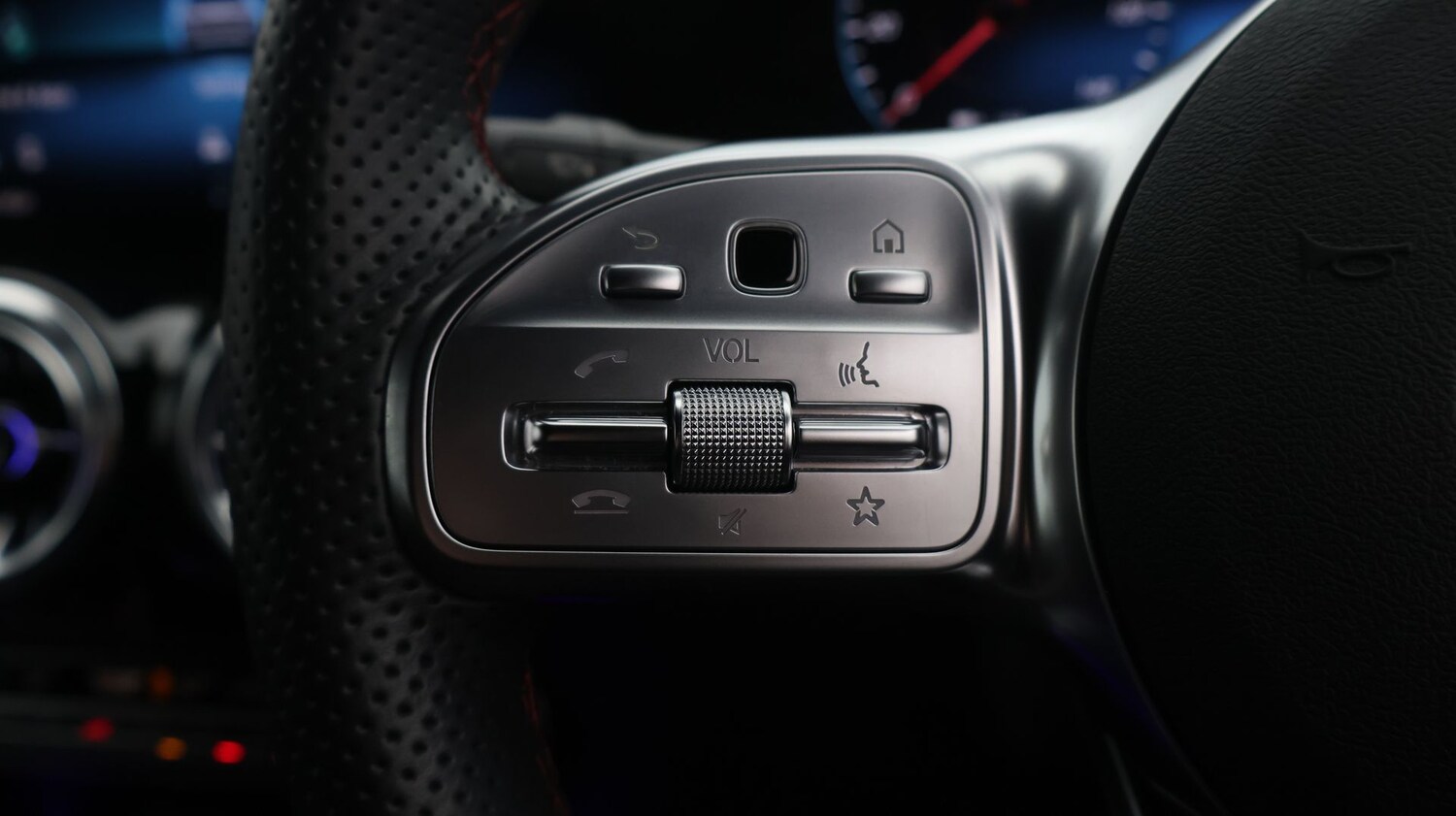 Used Mercedes-Benz EQA for sale - 77618588: Photo 24