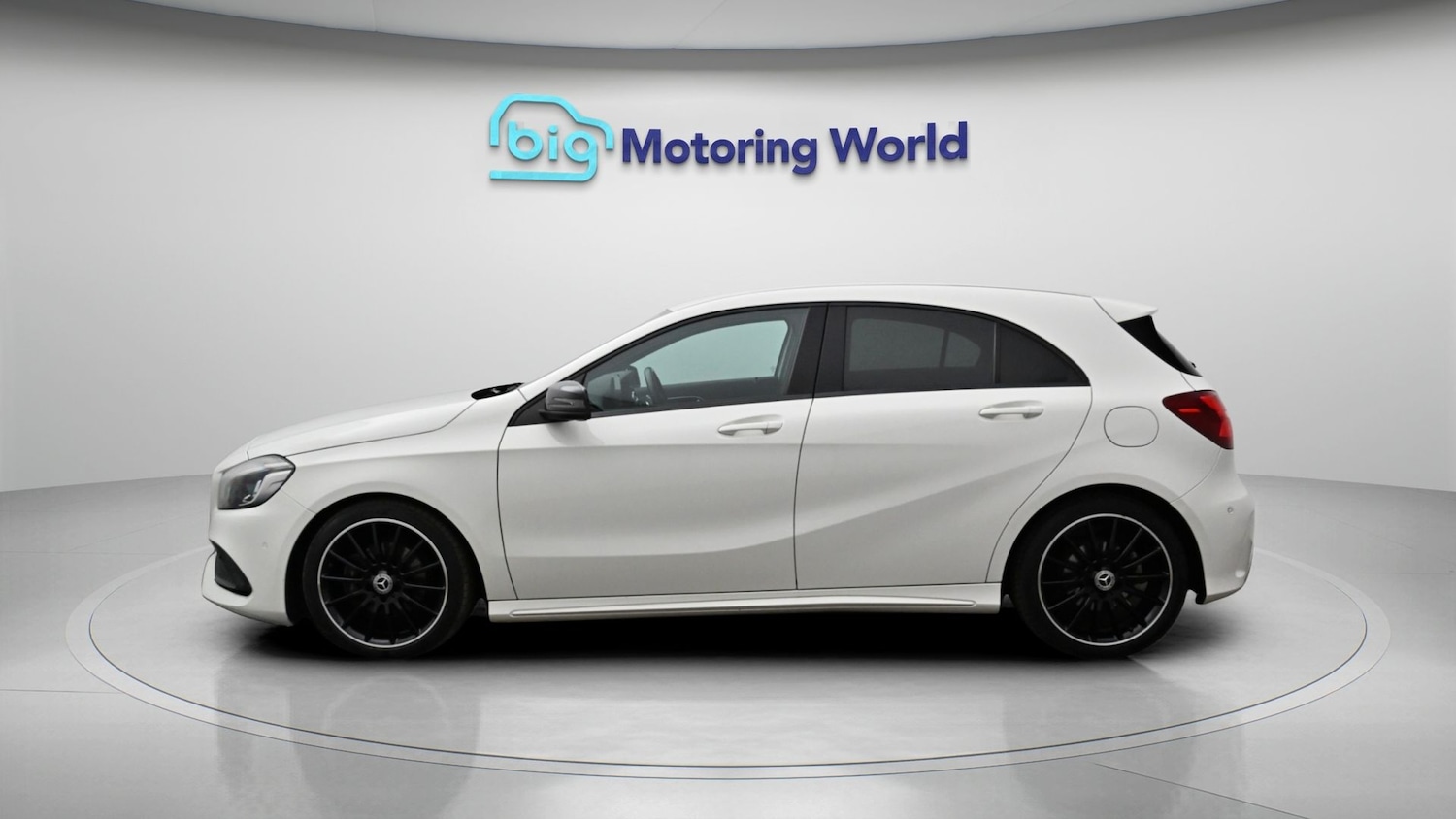 Used Mercedes-Benz A-Class 2017 for sale - 77873421: Photo 4