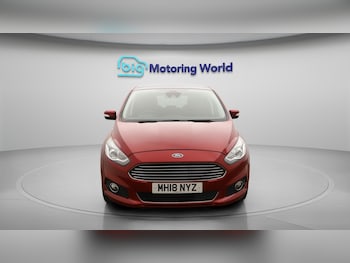 Used Ford S-Max 2018 for sale - 75600357: Photo