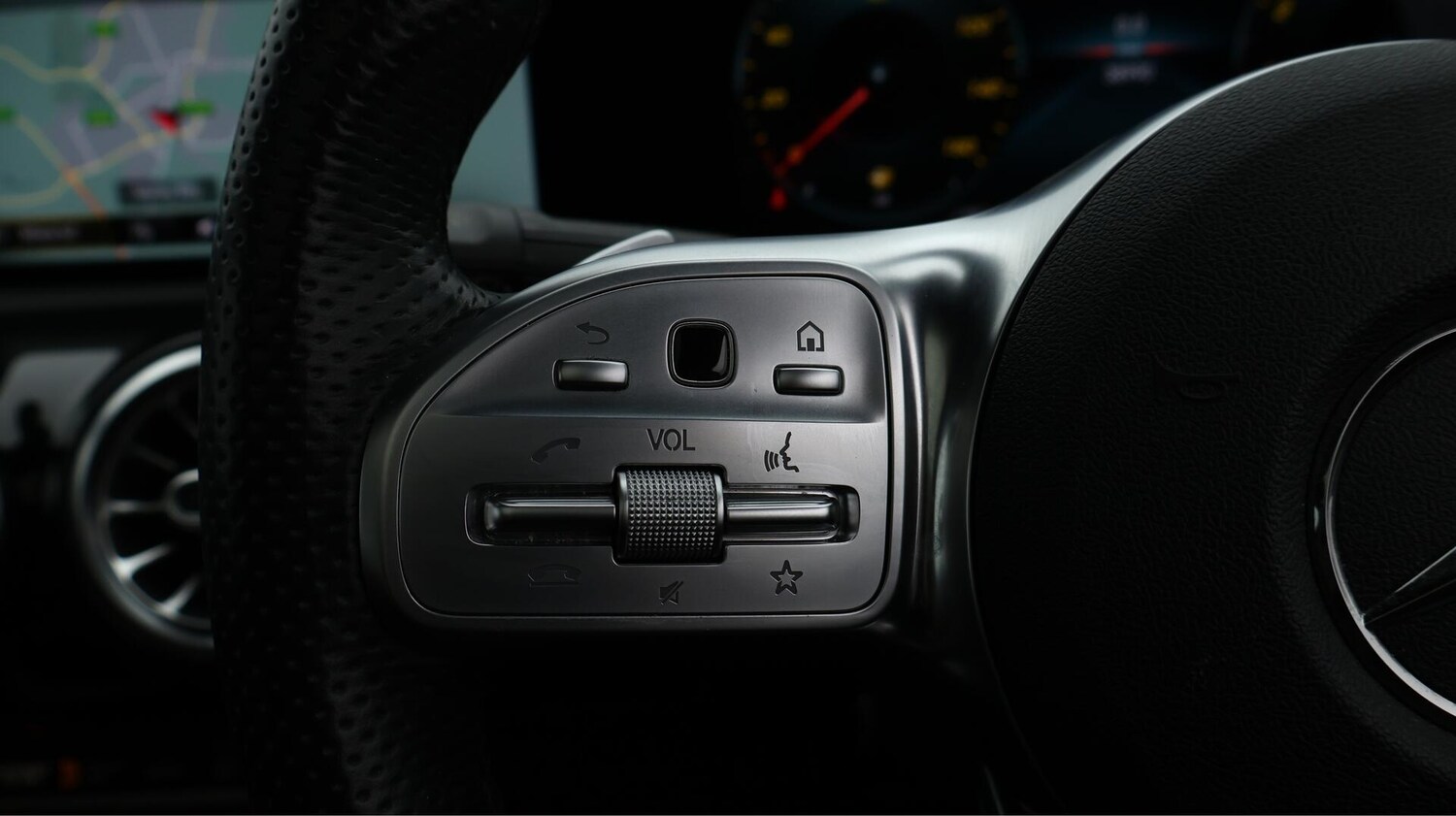 Used Mercedes-Benz CLA 2020 for sale - 75989818: Photo 27