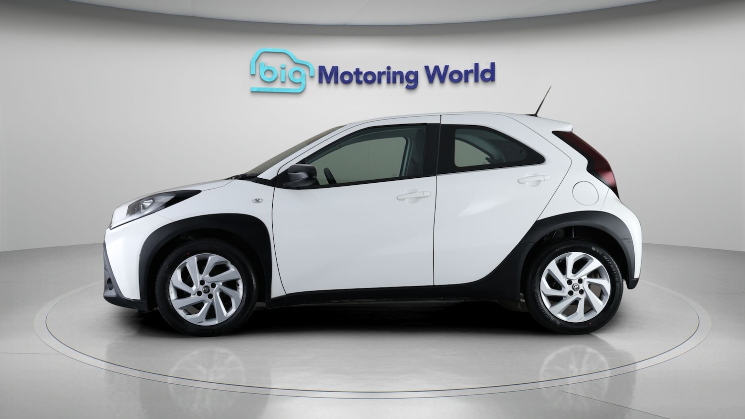 Used Toyota Aygo X 2022 for sale - 78042182: Photo 4