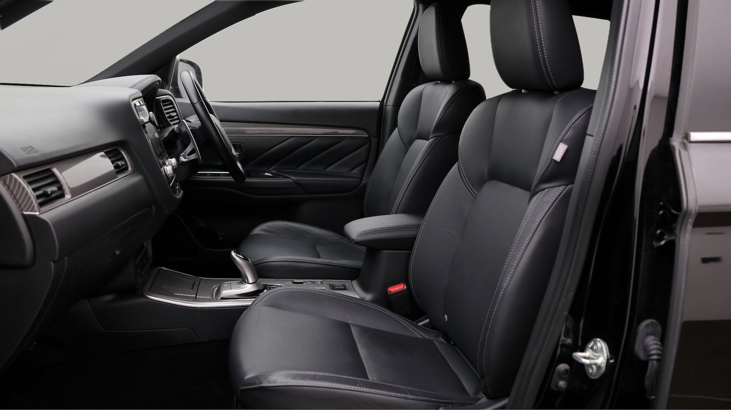 Used Mitsubishi Outlander 2021 for sale - 77675349: Photo 14