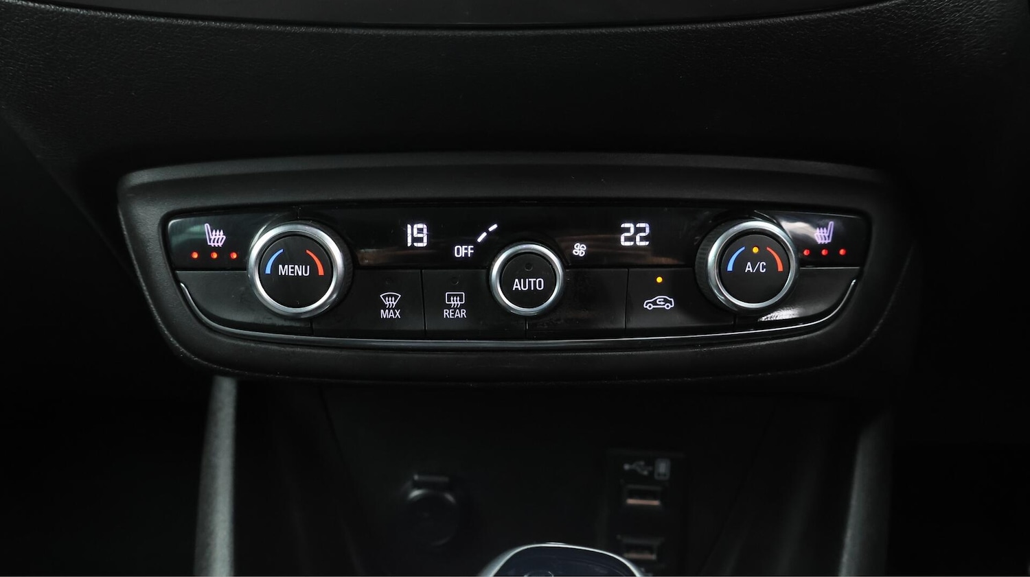 Used Vauxhall Crossland 2022 for sale - 76423479: Photo 13