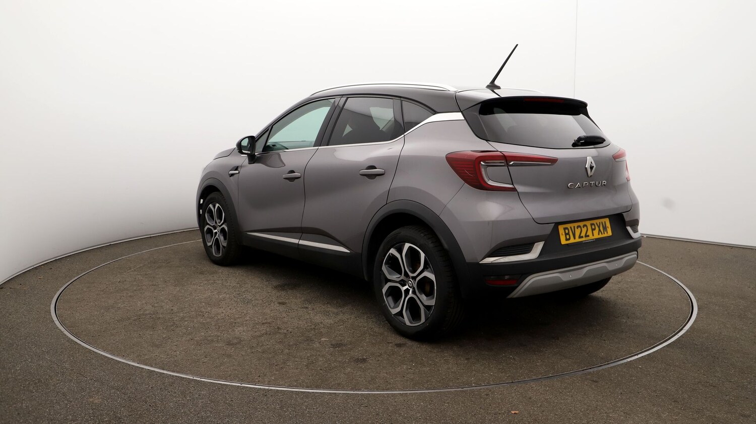 Used Renault Captur for sale - 76810812: Photo 53