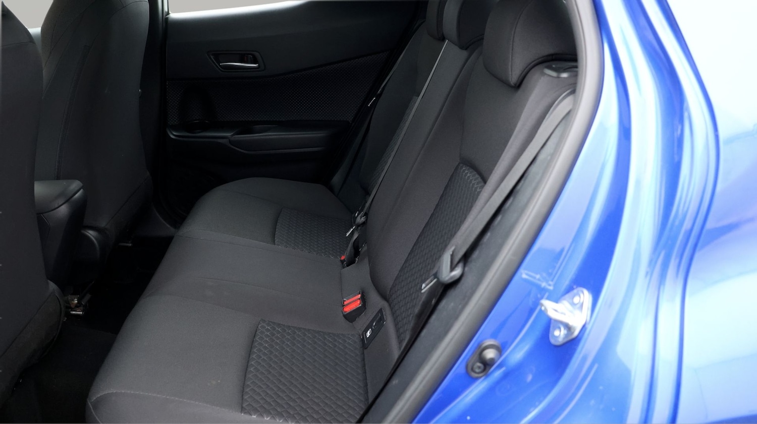 Used Toyota C-HR for sale - 77482379: Photo 16