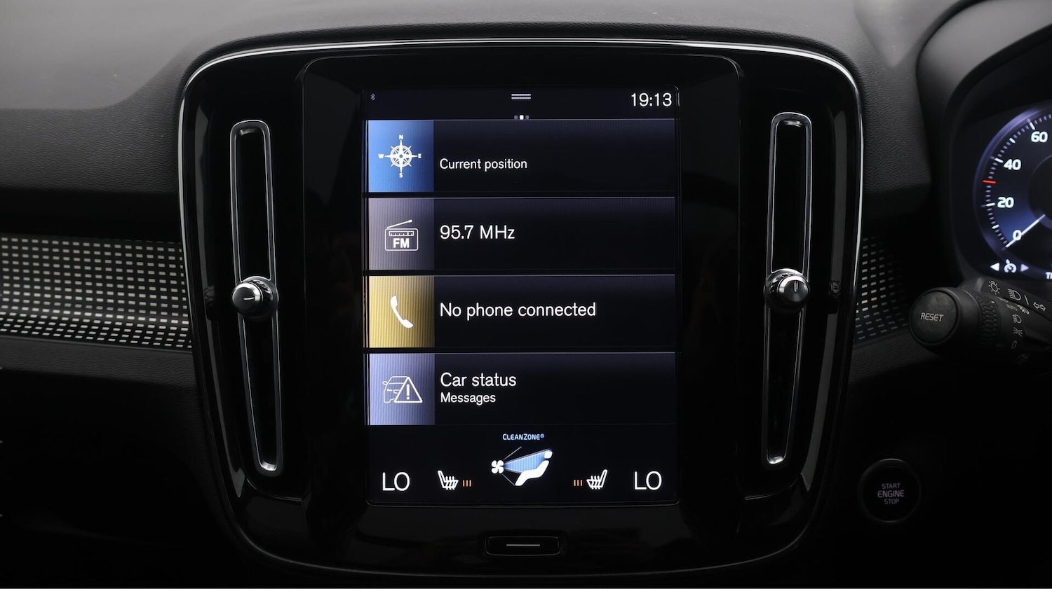 Used Volvo XC40 2021 for sale - 76606819: Photo 12