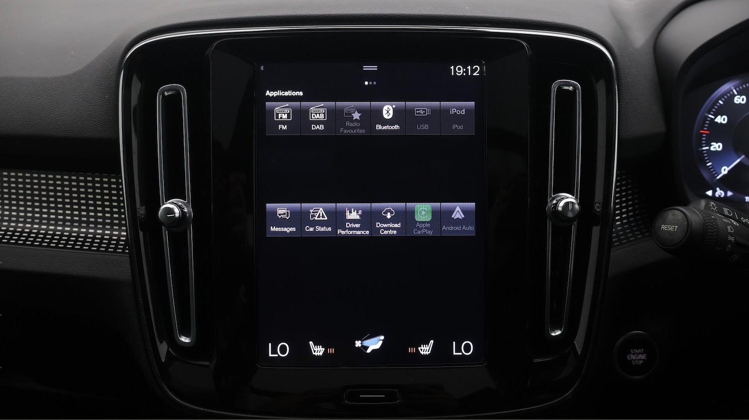 Used Volvo XC40 2021 for sale - 76606819: Photo 29