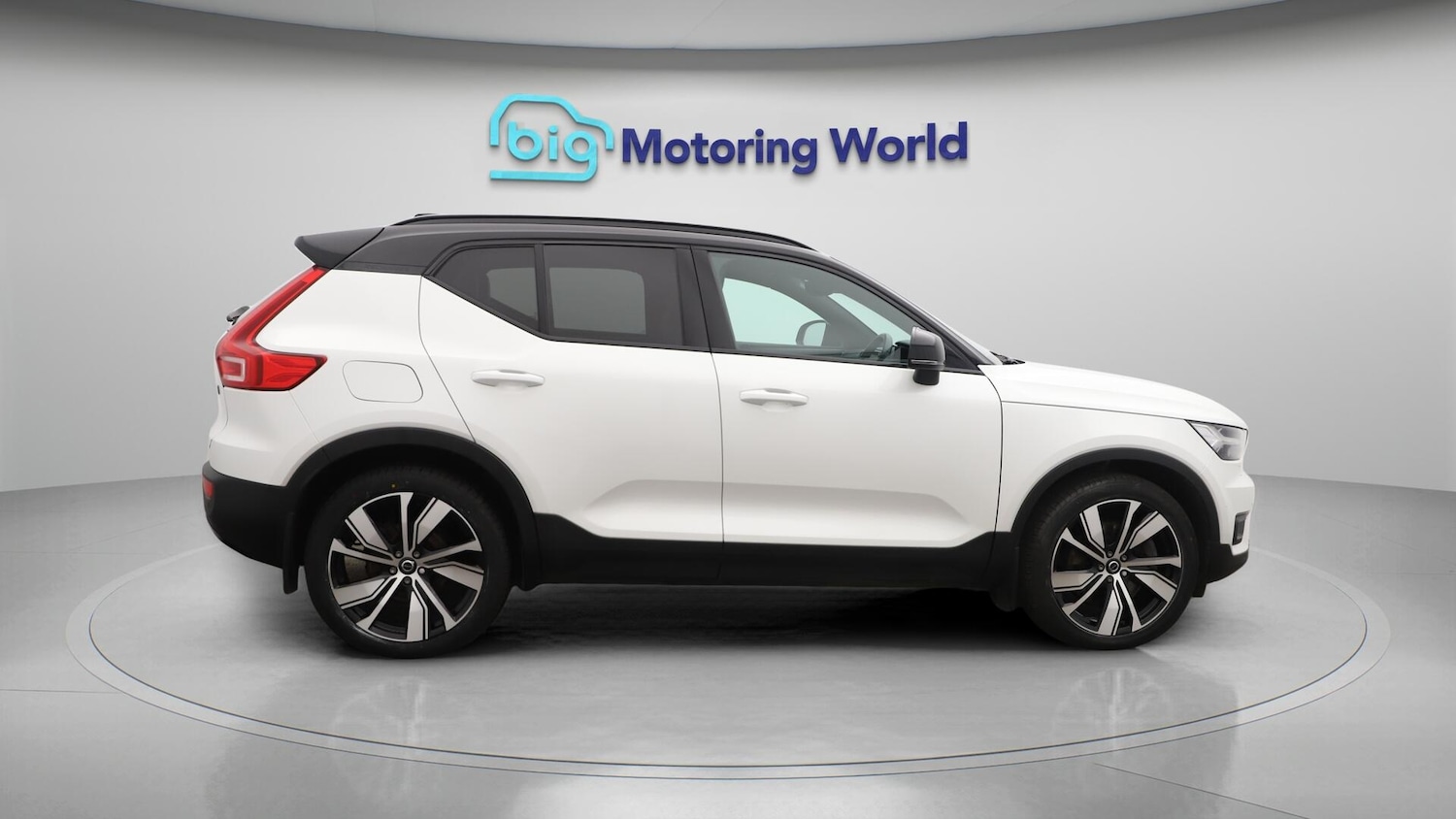 Used Volvo XC40 2021 for sale - 76606819: Photo 9