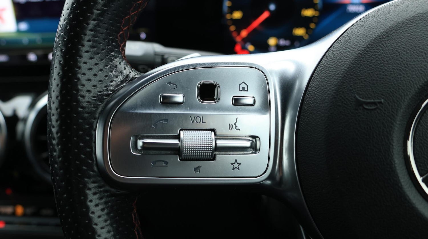 Used Mercedes-Benz GLA 2022 for sale - 76153052: Photo 22