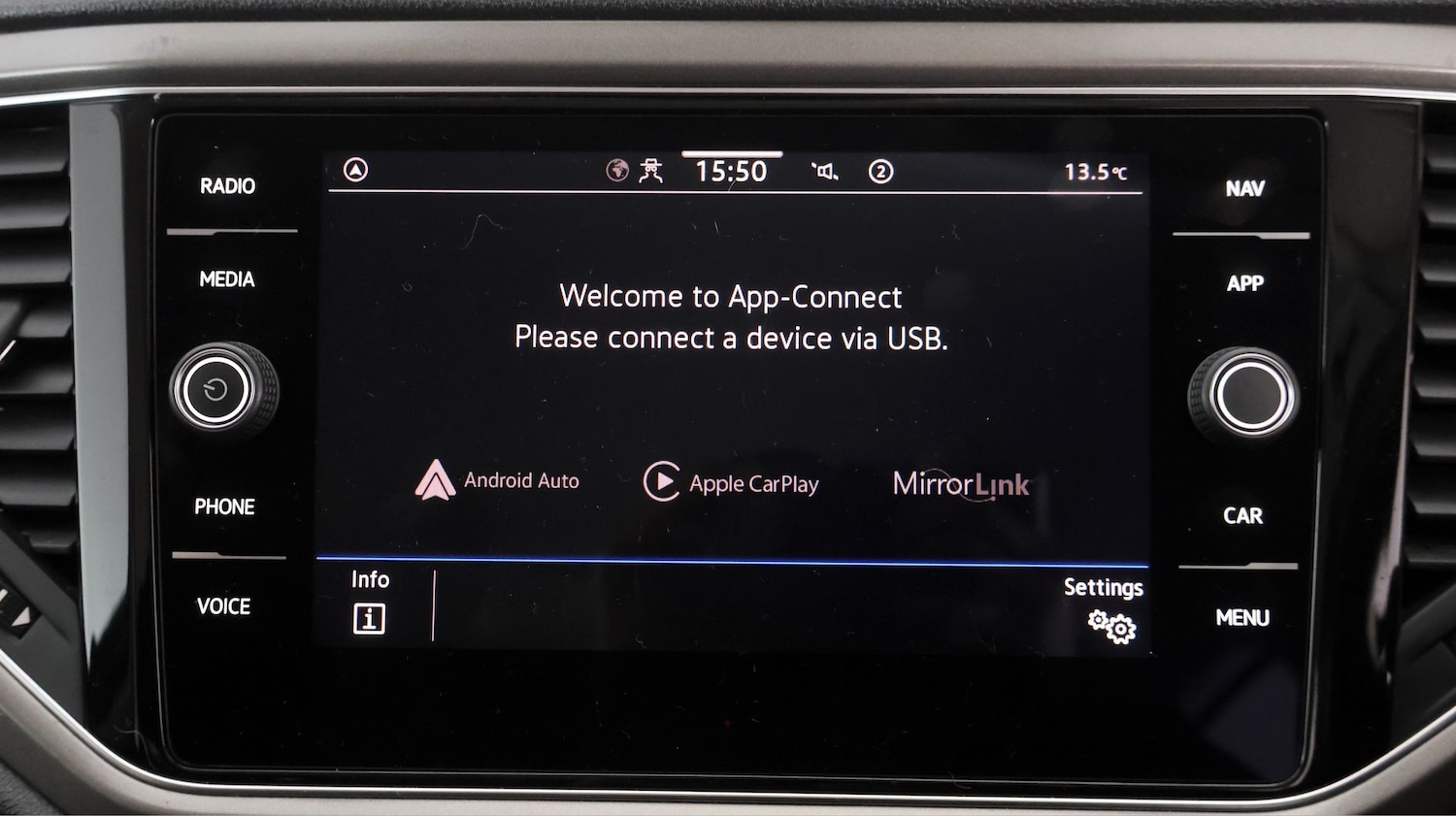 Used Volkswagen T-Roc 2021 for sale - 77747526: Photo 23