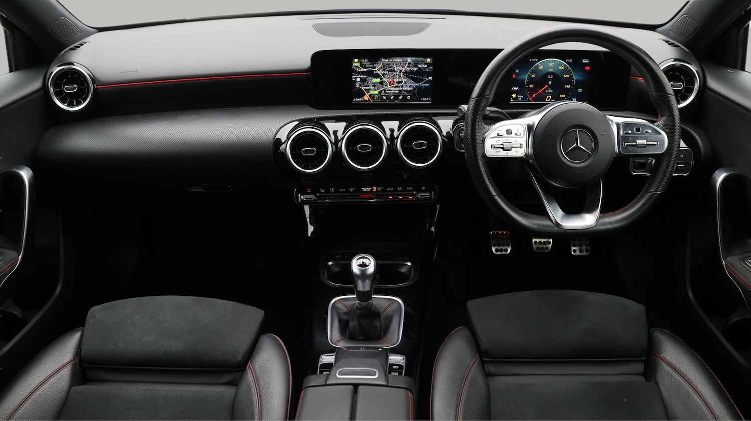 Used Mercedes-Benz A-Class 2018 for sale - 76657132: Photo 14