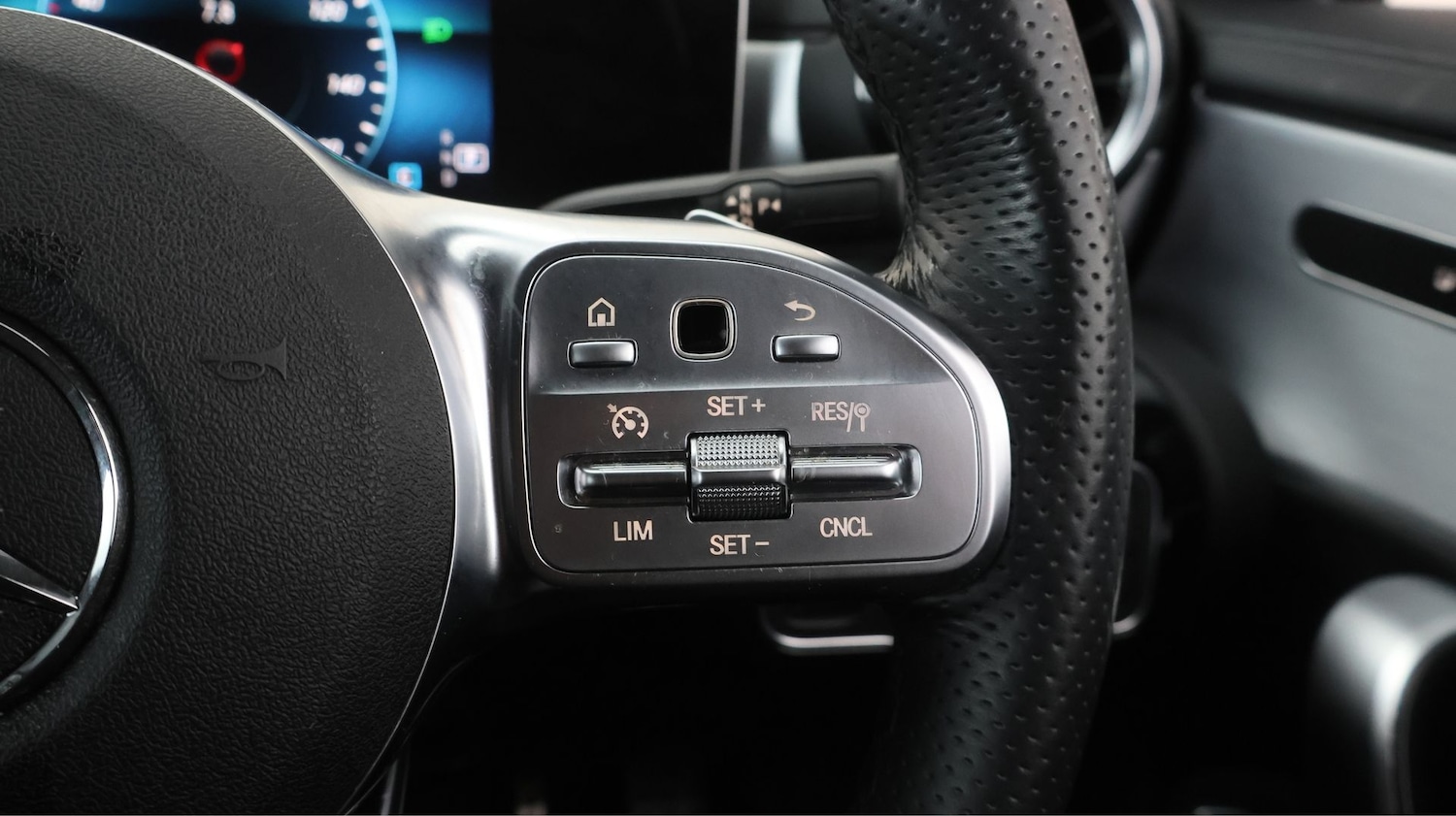 Used Mercedes-Benz CLA 2020 for sale - 77744860: Photo 23