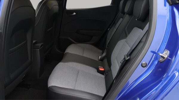 Used Renault Clio 2024 for sale - 76337134: Photo 17