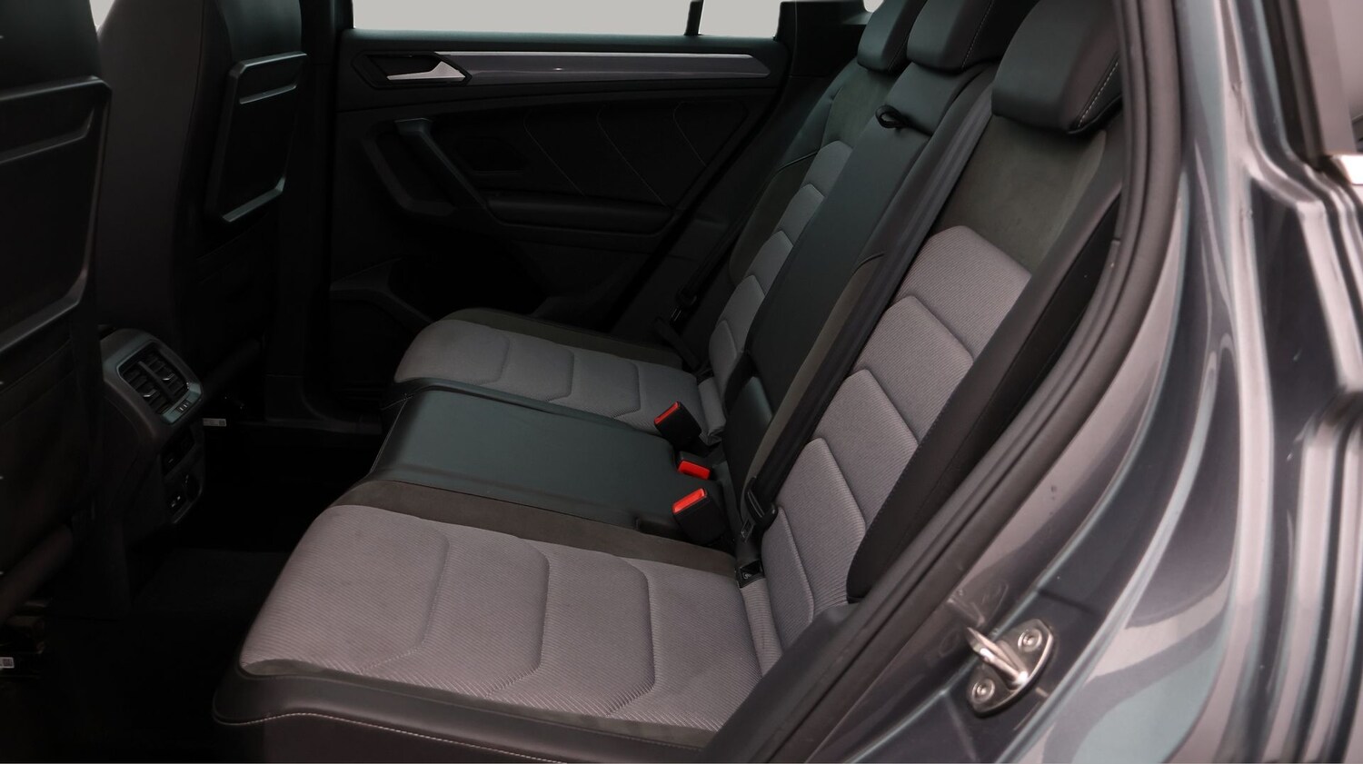 Used Volkswagen Tiguan 2020 for sale - 77367094: Photo 16